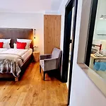 아파트호텔 Alp-chalet 4*