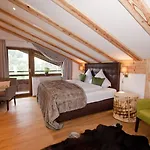 Aparthotel Alp-chalet Hirschegg (Vorarlberg)