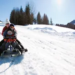 아파트호텔 Alp-chalet 4*
