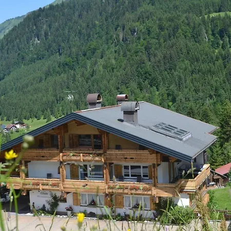 Alp-chalet 3* Hirschegg (Vorarlberg)