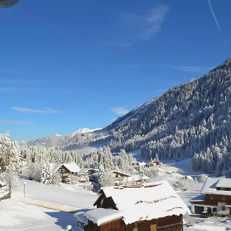 Alp-chalet Aparthotel Hirschegg (Vorarlberg)