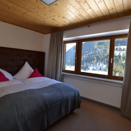 Alp-chalet Hirschegg (Vorarlberg)
