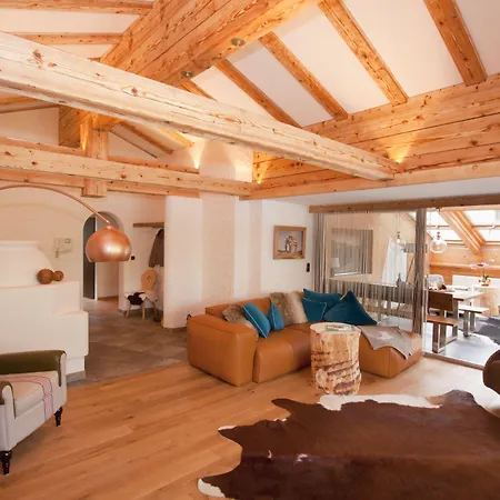 Aparthotel Alp-chalet 4*