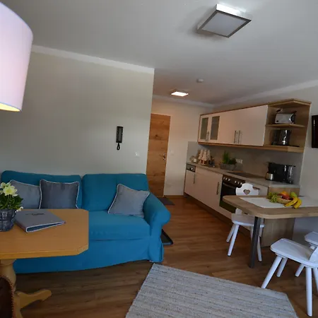 Alp-chalet Lejlighedshotel Hirschegg (Vorarlberg)