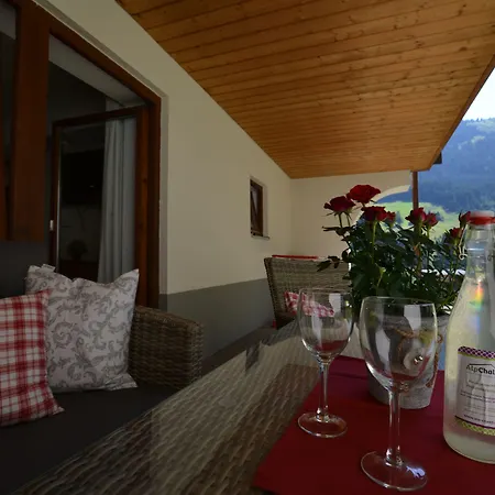 Alp-chalet شقة فندقية