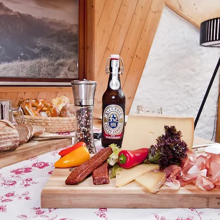 Alp-chalet 3* Hirschegg (Vorarlberg)